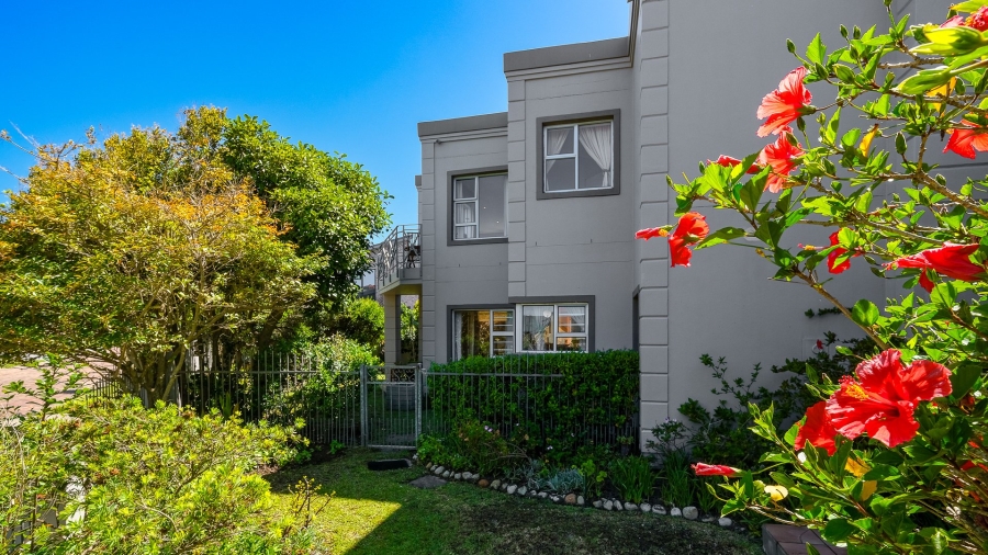 5 Bedroom Property for Sale in Cola Beach Western Cape